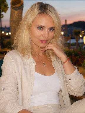 Yulia
