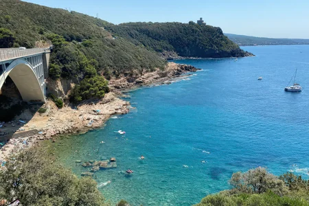 Spiaggia naturista Sassoscritto / Punta del Miglio - Calignaia