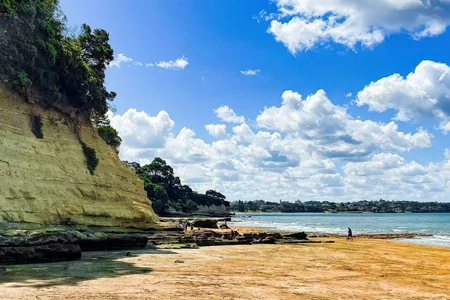 St Leonards Bay