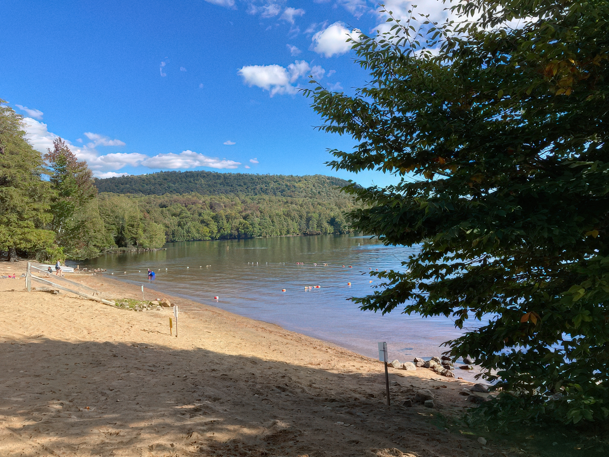 Cranberry Lake Day Use Area on eastern Fred Island