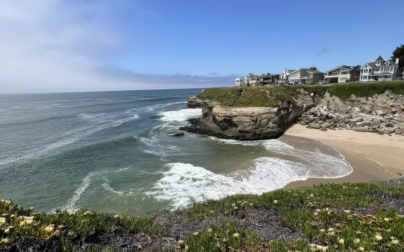 2222 Beach