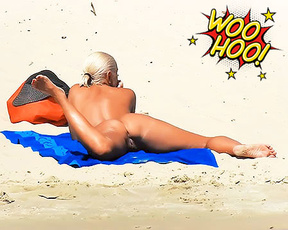 Some video with me sunbathing nude on a regular plage with clothed peoples around. 2