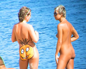 Bodypainting In sweden it's ok to be nude att any strand as long as you not offend someone.