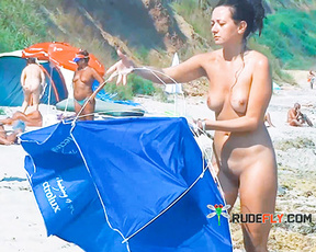 Nothing better than the strand and being nude. Bumpster loves being nude. 3