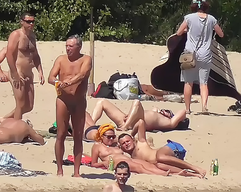 Nude Plage - Cute Couple caught on Spycam Camera 3