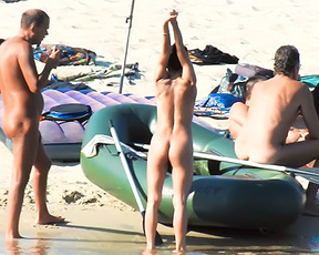 The video are taken on sunny beach. I see the ass of this chick and I waiting his to back on my nikon.