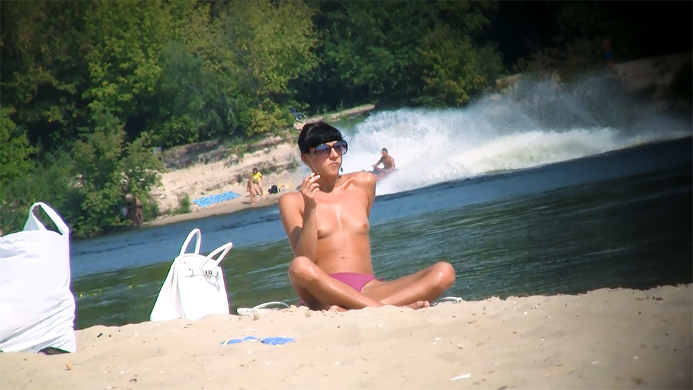 On a late sunny day at the plage