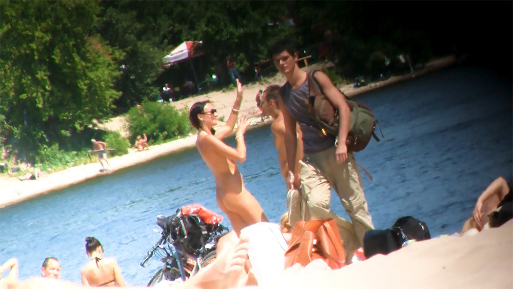 A few girls I saw on plage this summer.