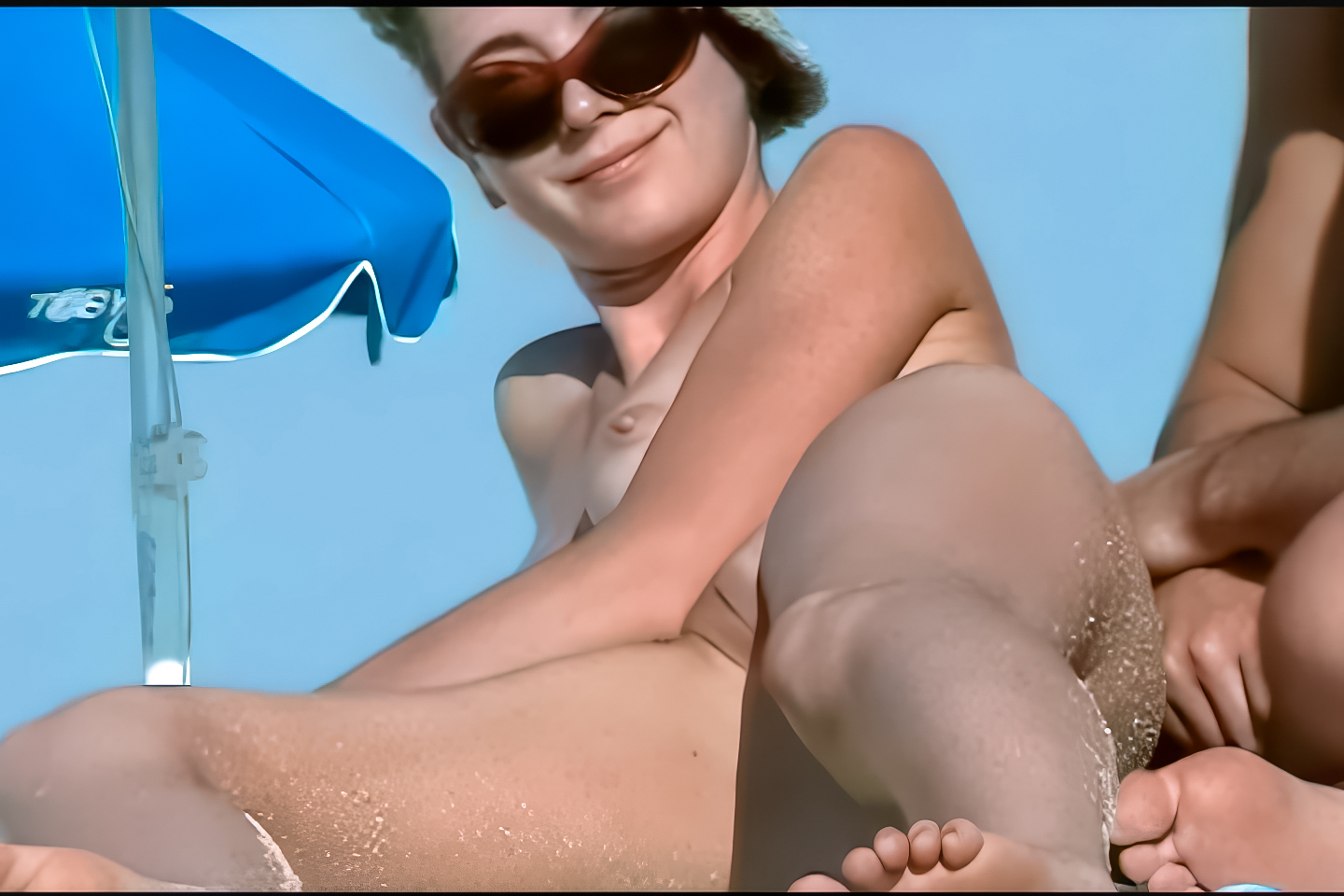 Friedlicher Nacktmoment weht am FKK-Strand Haulover