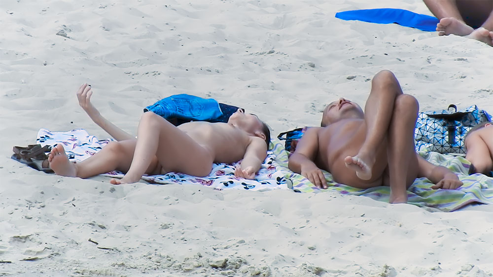 My teen friend loves being nude outdoors so here's a few vids at the beach 2