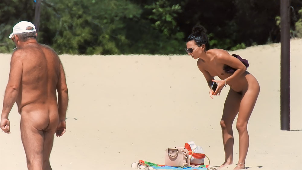 This teen was playing aroud on the beach all day and was quite carefull not to have her pictuer taken. 2