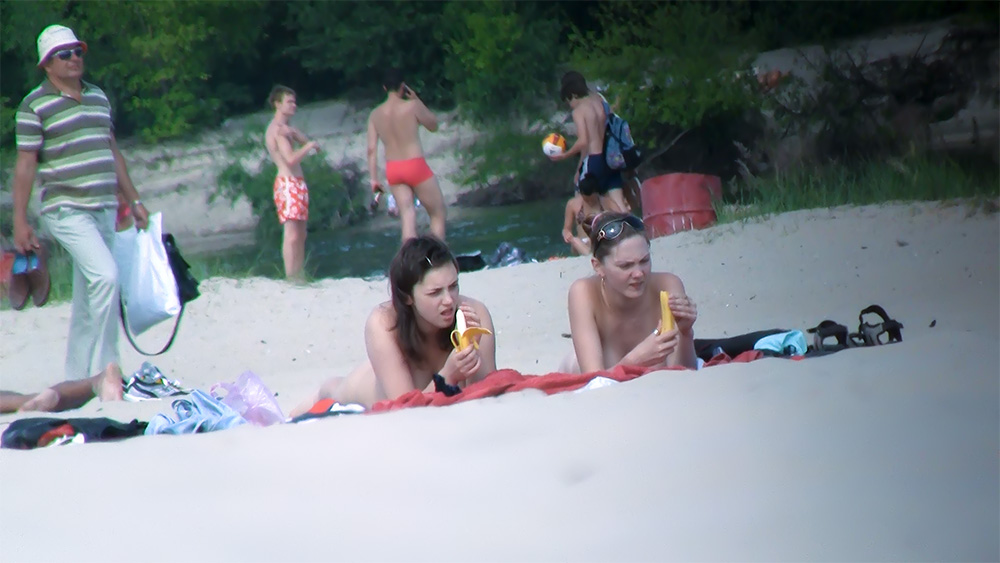 Cynthia loves to get early each morning and do he beach with friend