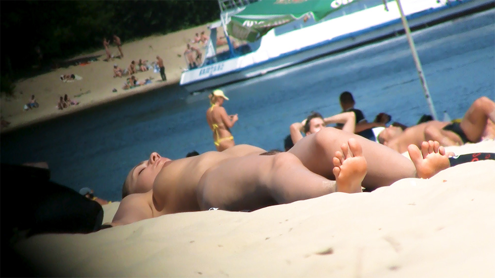 The wife was feeling frisky while we were vacationing lon nude beach