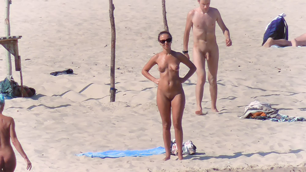 This is my first contri. I was in vacation in a beautiful plage. I hope you like.2