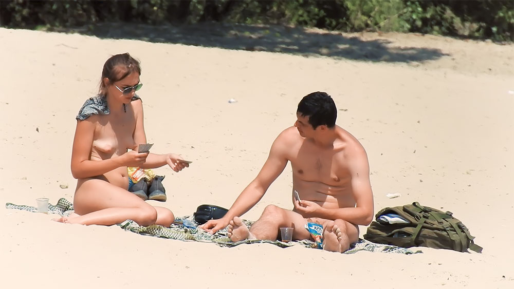 This is another old set taken at a nno-nude beach (it's a soft set, yes!), That's why the bottom hasn't been removed!. 2