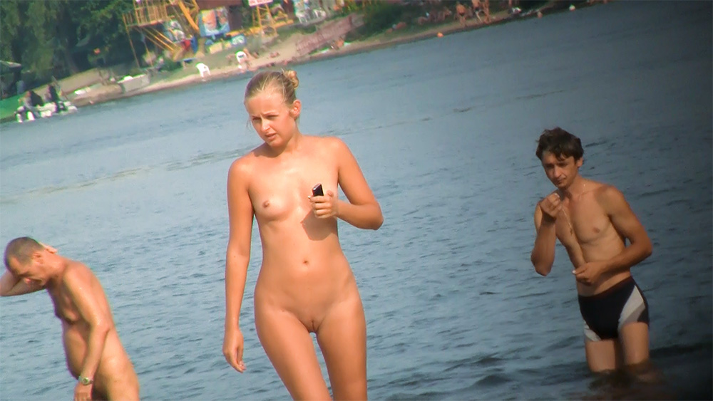 Katya a beautiful model  true nudist who loves to always be nude.