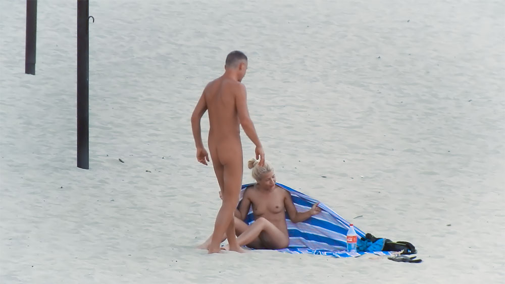 Perfect day at the beach, too hot !!! Had to take the bikini off. Enjoy !!!. 2