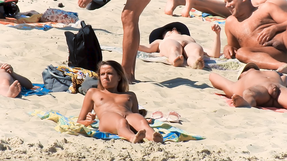 I love nude bathing but this wasn't a nude plage. So I had to be a little sneaky about it. I enjoyed it very much and hope you do too.