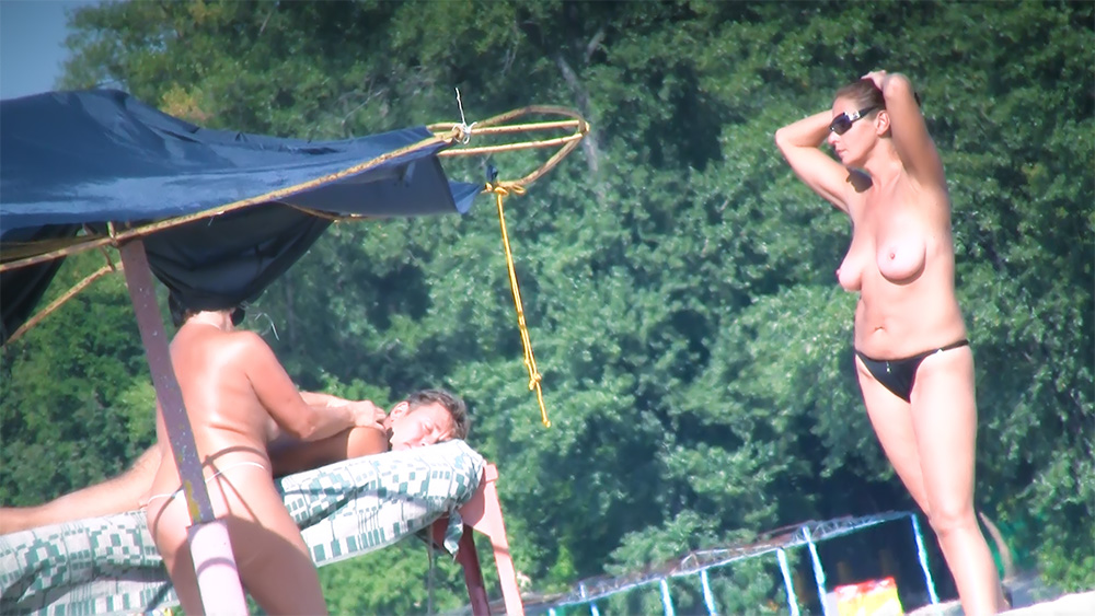 Family nudist session is the only thing you'll need to see when you're looking for some hot voyeur contentwow