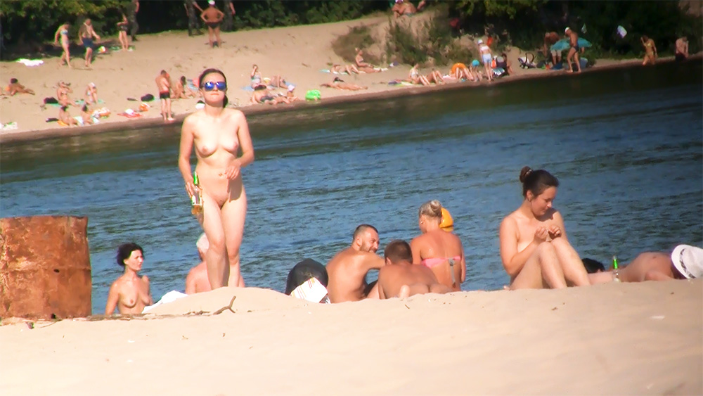 Here are a few of the wifey at the beach having fun letting them out.